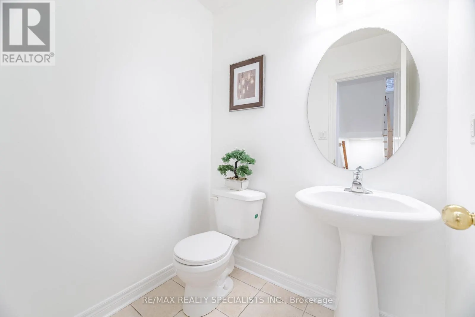 238 GIDDINGS CRESCENT