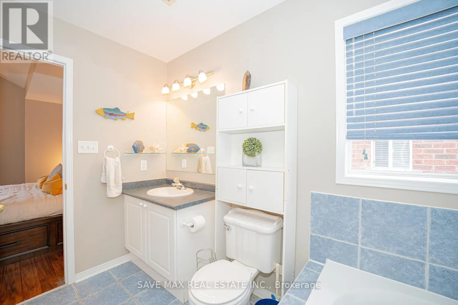 82 BELMONT BOULEVARD