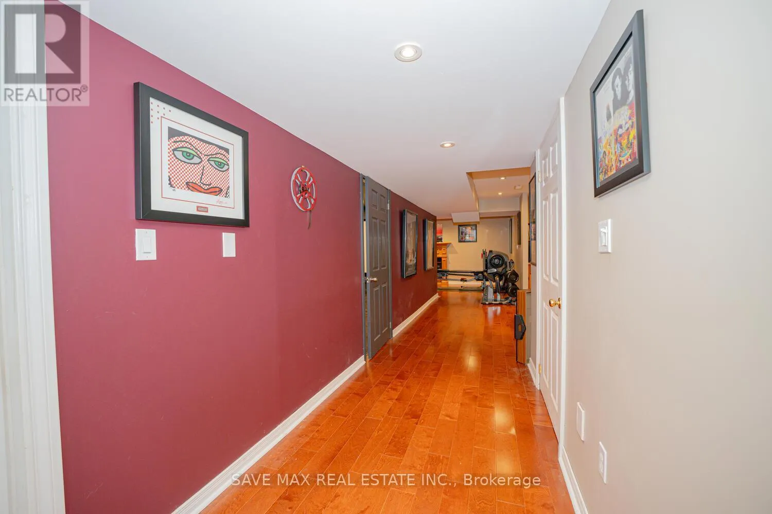 82 BELMONT BOULEVARD