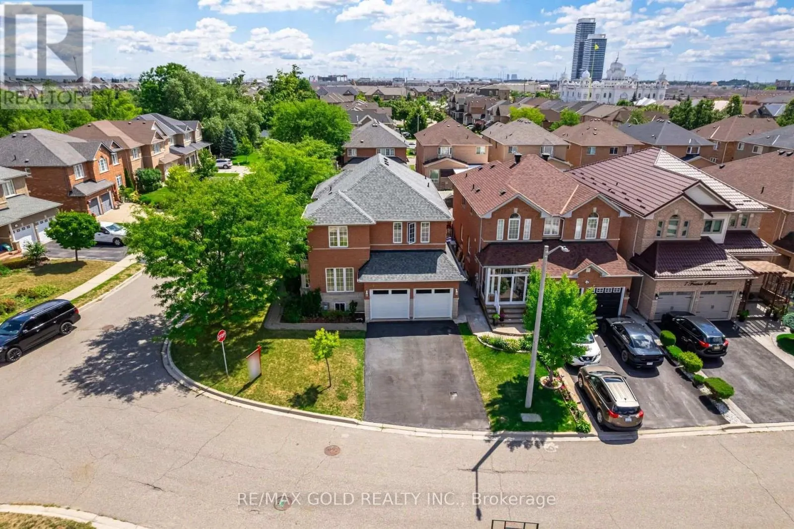 14 MARTINEAU ROAD