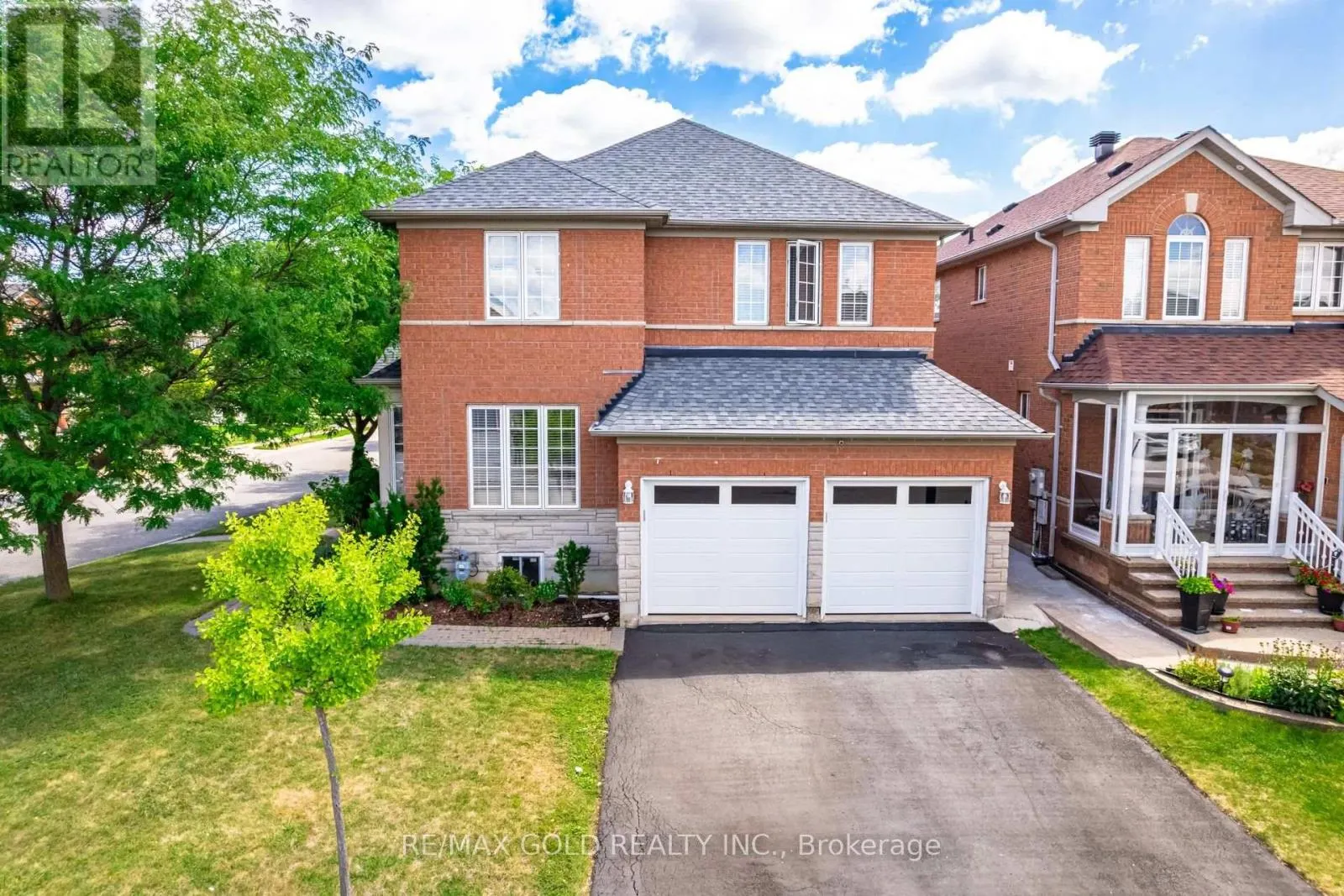 14 MARTINEAU ROAD