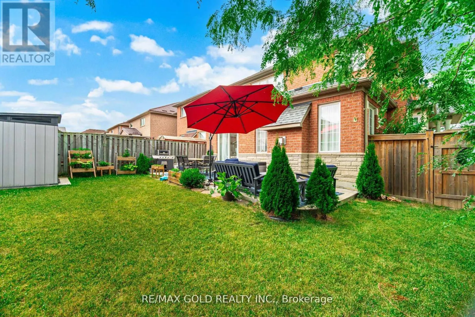 14 MARTINEAU ROAD