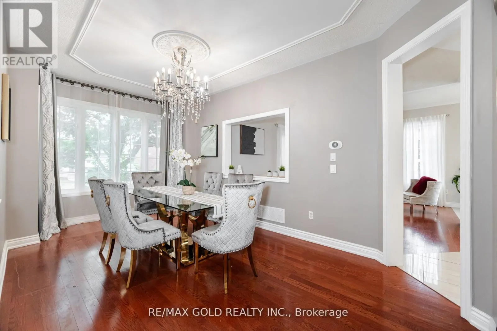14 MARTINEAU ROAD