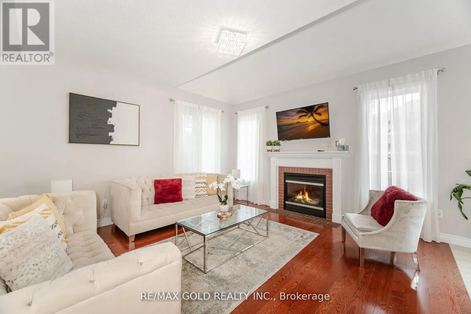 14 MARTINEAU ROAD