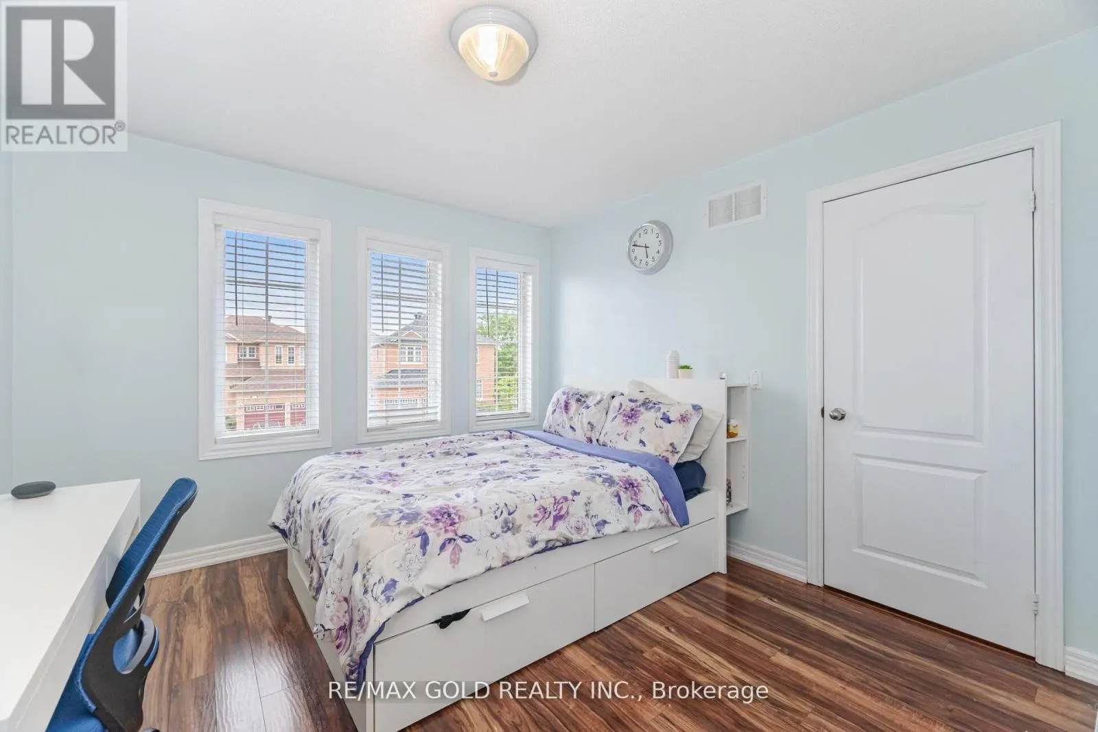 14 MARTINEAU ROAD