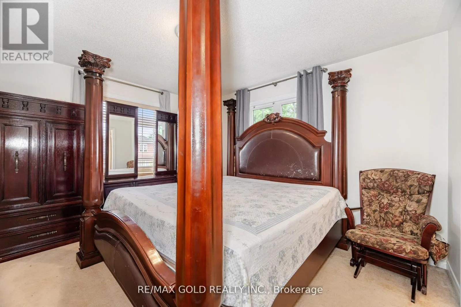 14 MARTINEAU ROAD