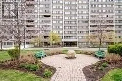 203 - 50 ELM DRIVE E