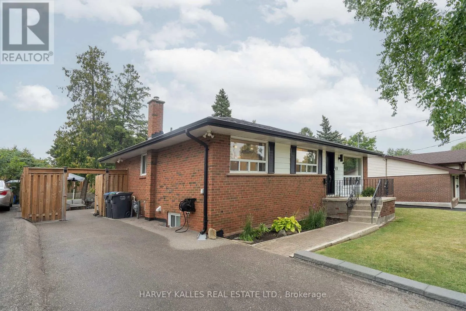 49 THEODORE DRIVE