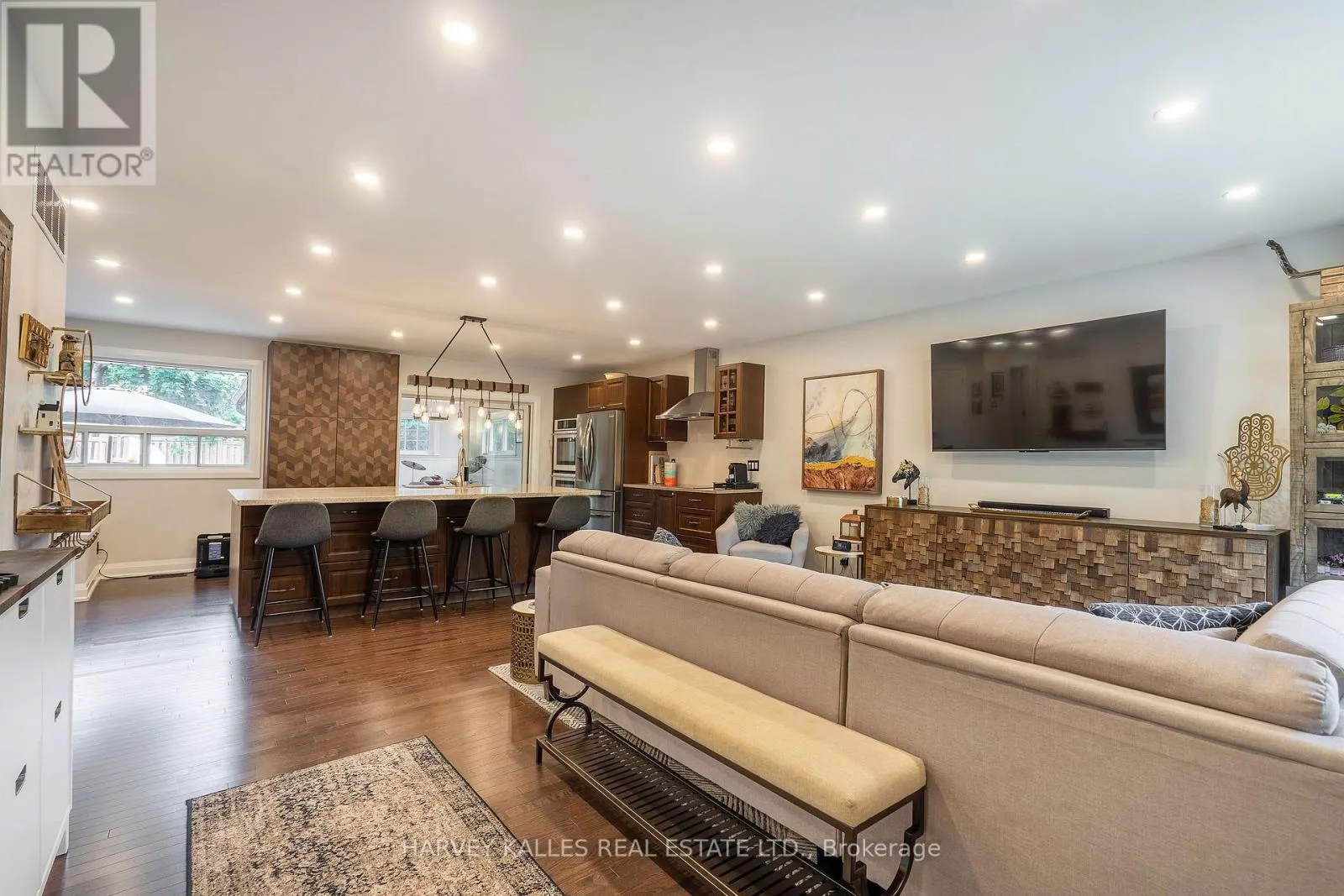 49 THEODORE DRIVE