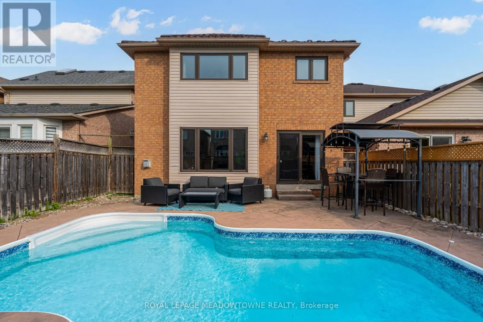 3339 CACTUS GATE