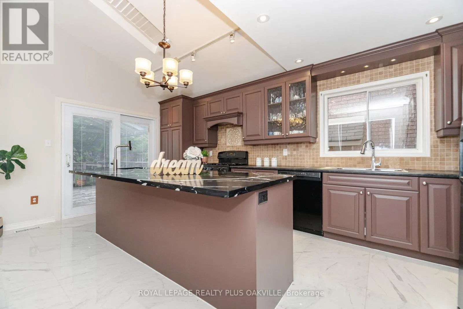 5974 TWEED COURT