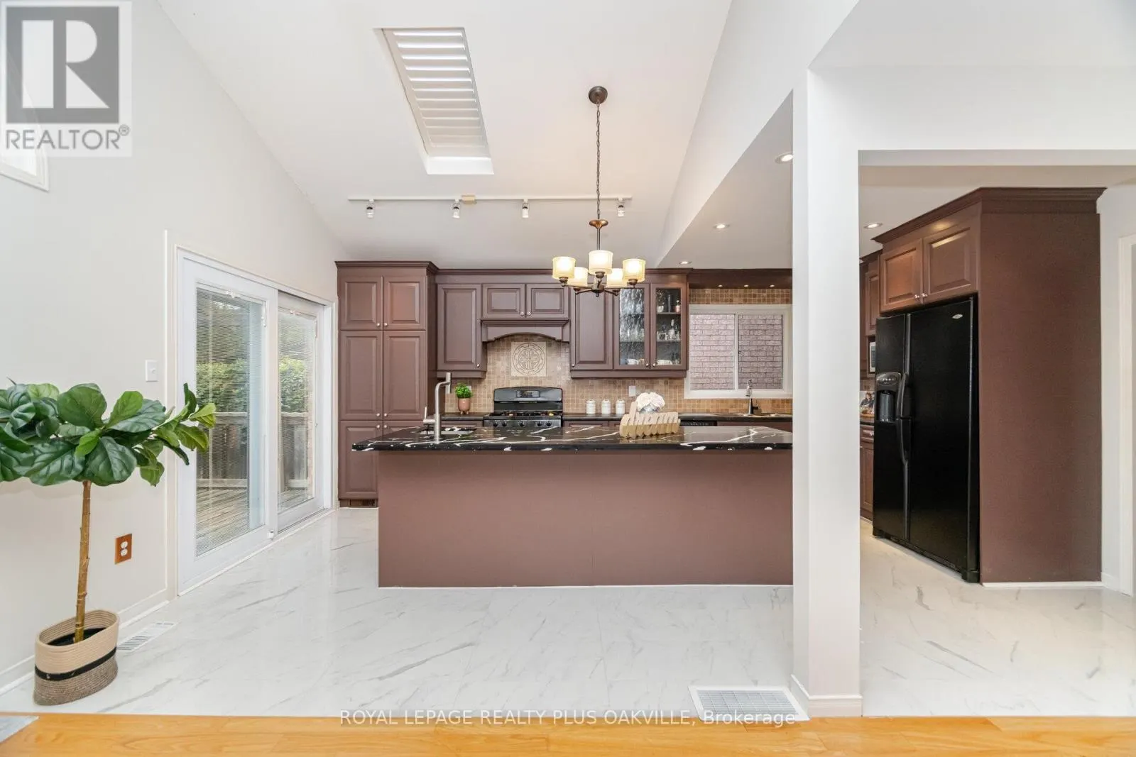 5974 TWEED COURT