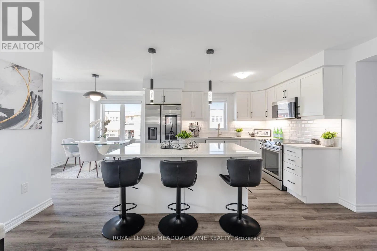 898 CACTUS POINT