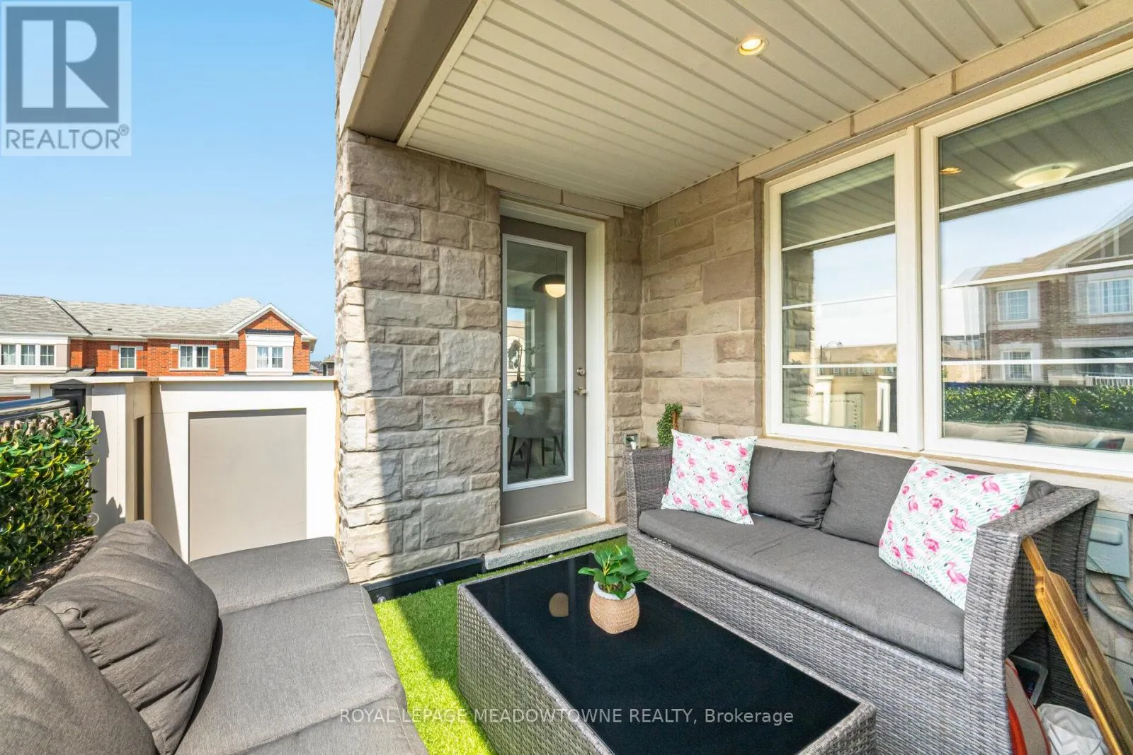 898 CACTUS POINT