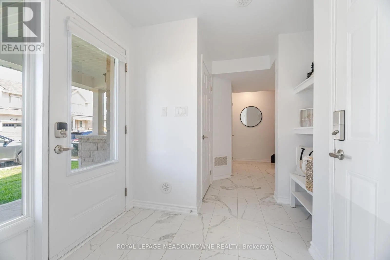 898 CACTUS POINT