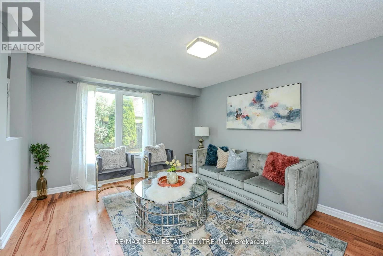 2155 PEACHTREE LANE