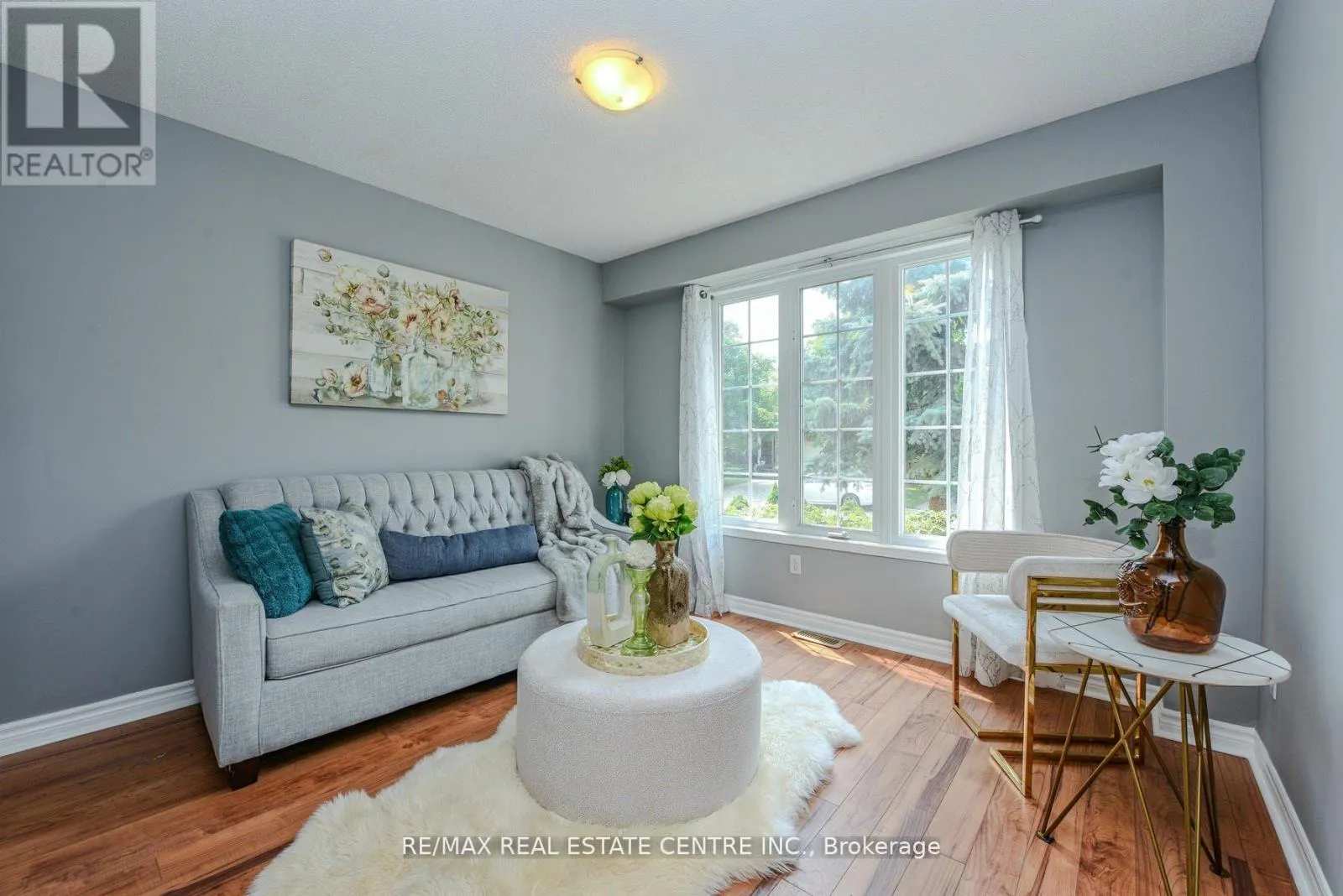 2155 PEACHTREE LANE