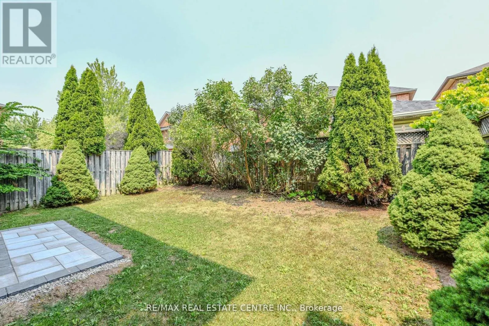 2155 PEACHTREE LANE