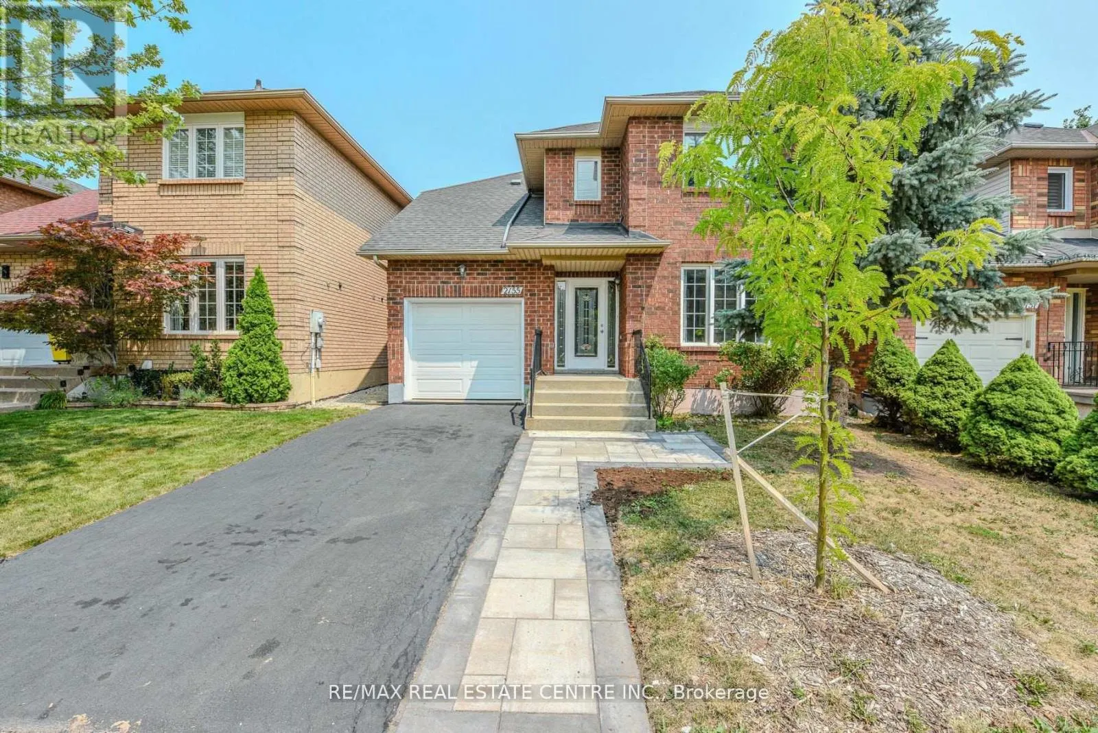 2155 PEACHTREE LANE