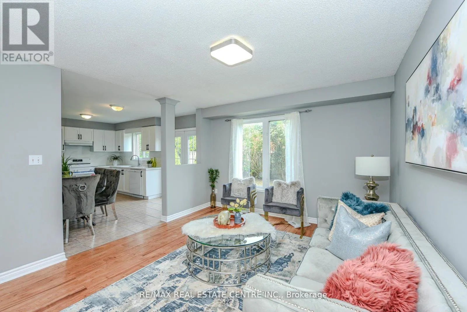 2155 PEACHTREE LANE