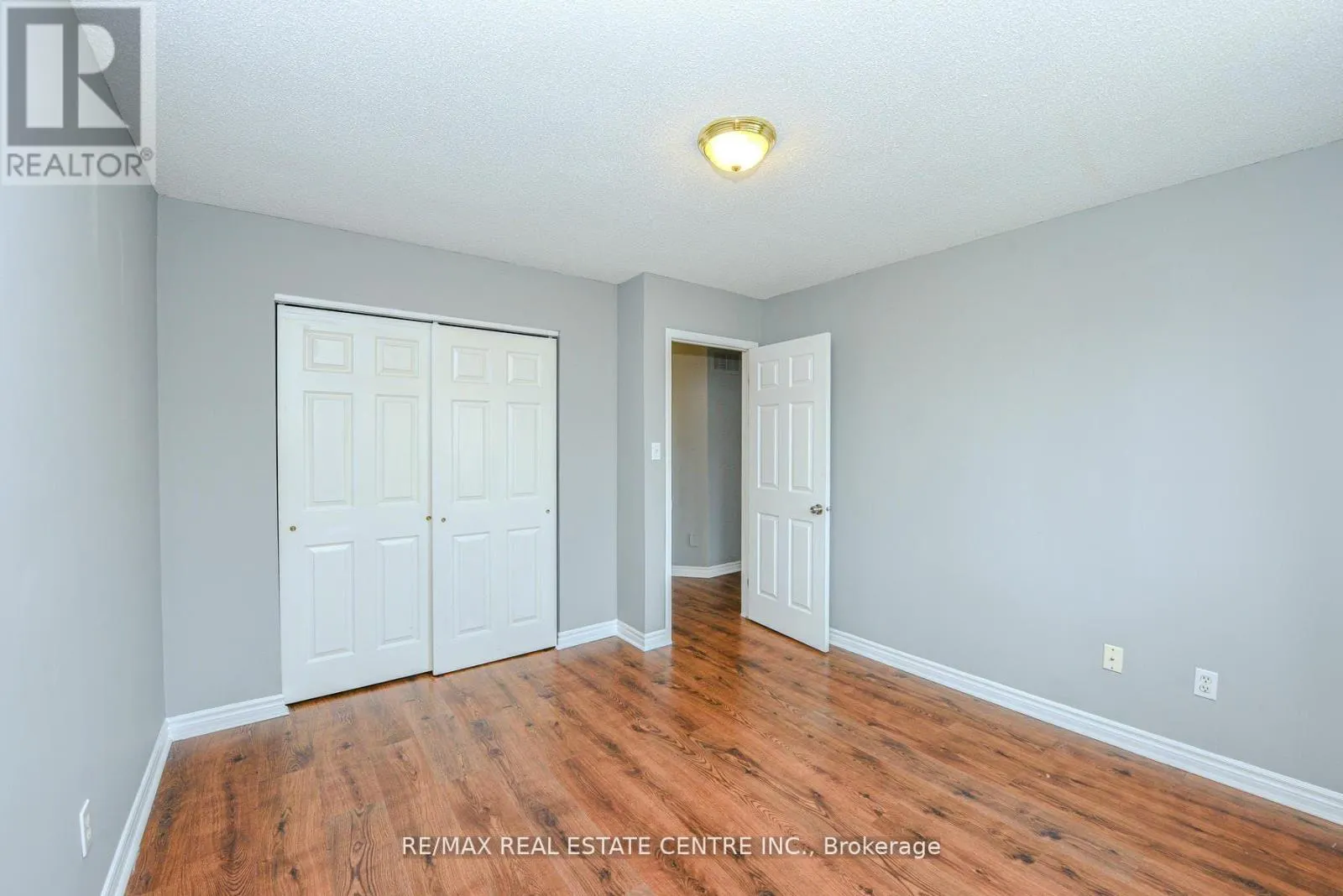 2155 PEACHTREE LANE