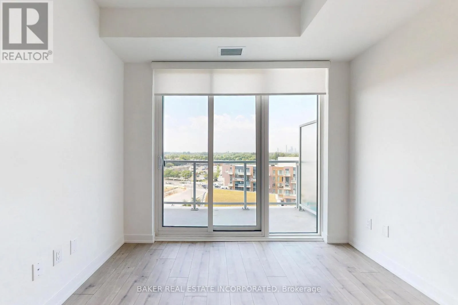 815 - 220 MISSINNIHE WAY