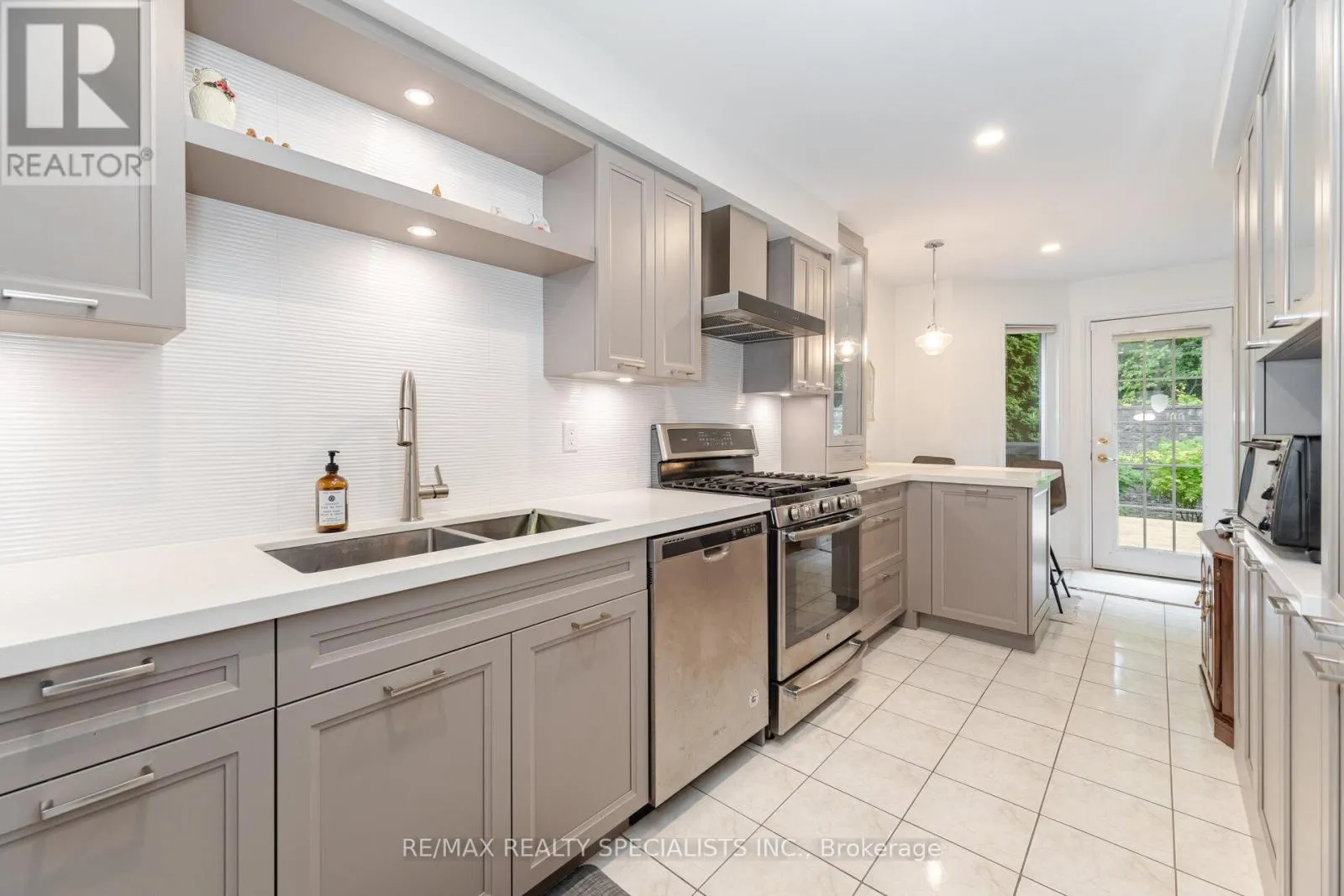 92 - 5480 GLEN ERIN DRIVE