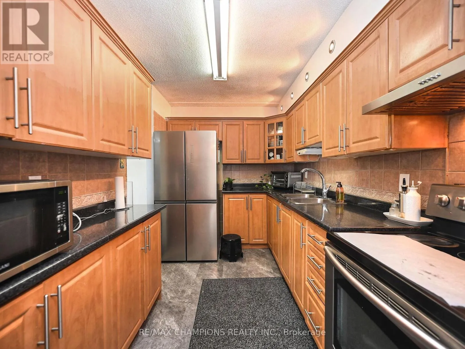112 - 1050 STAINTON DRIVE E
