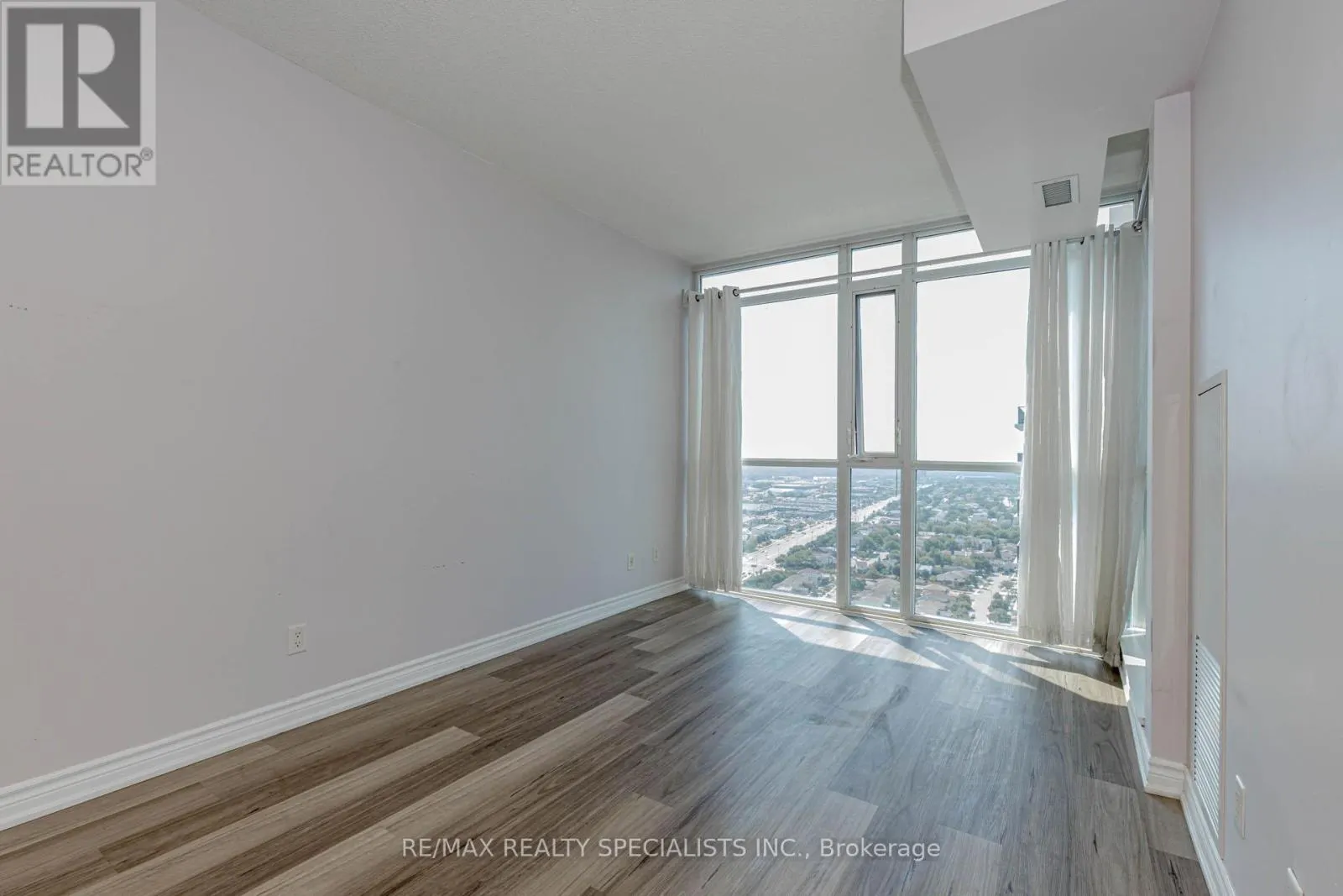 3005 - 4065 BRICKSTONE MEWS