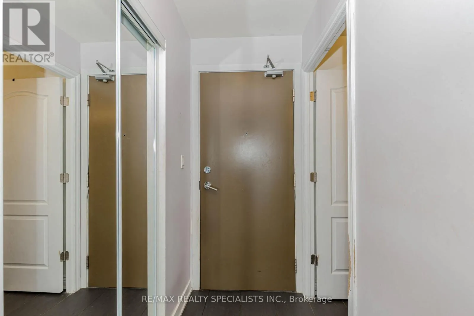 3005 - 4065 BRICKSTONE MEWS