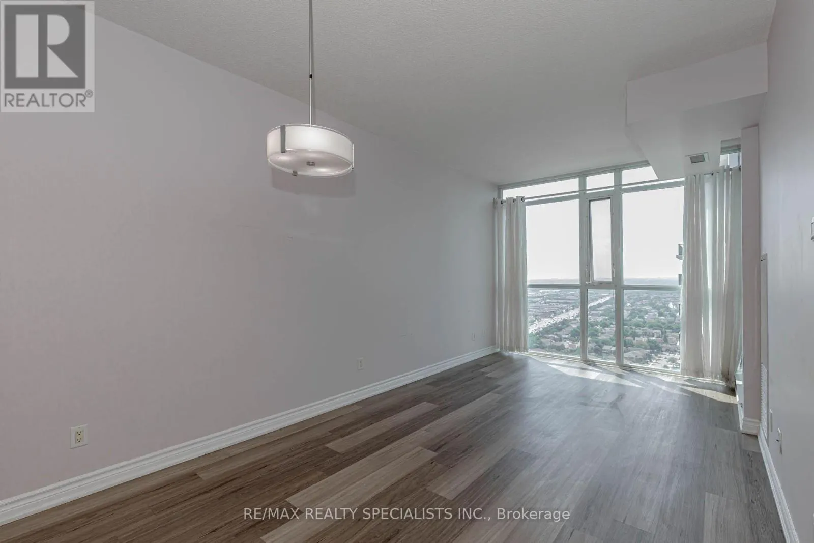 3005 - 4065 BRICKSTONE MEWS