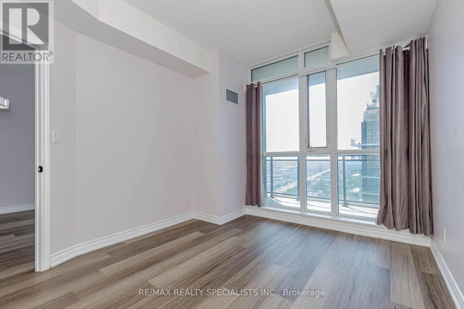 3005 - 4065 BRICKSTONE MEWS