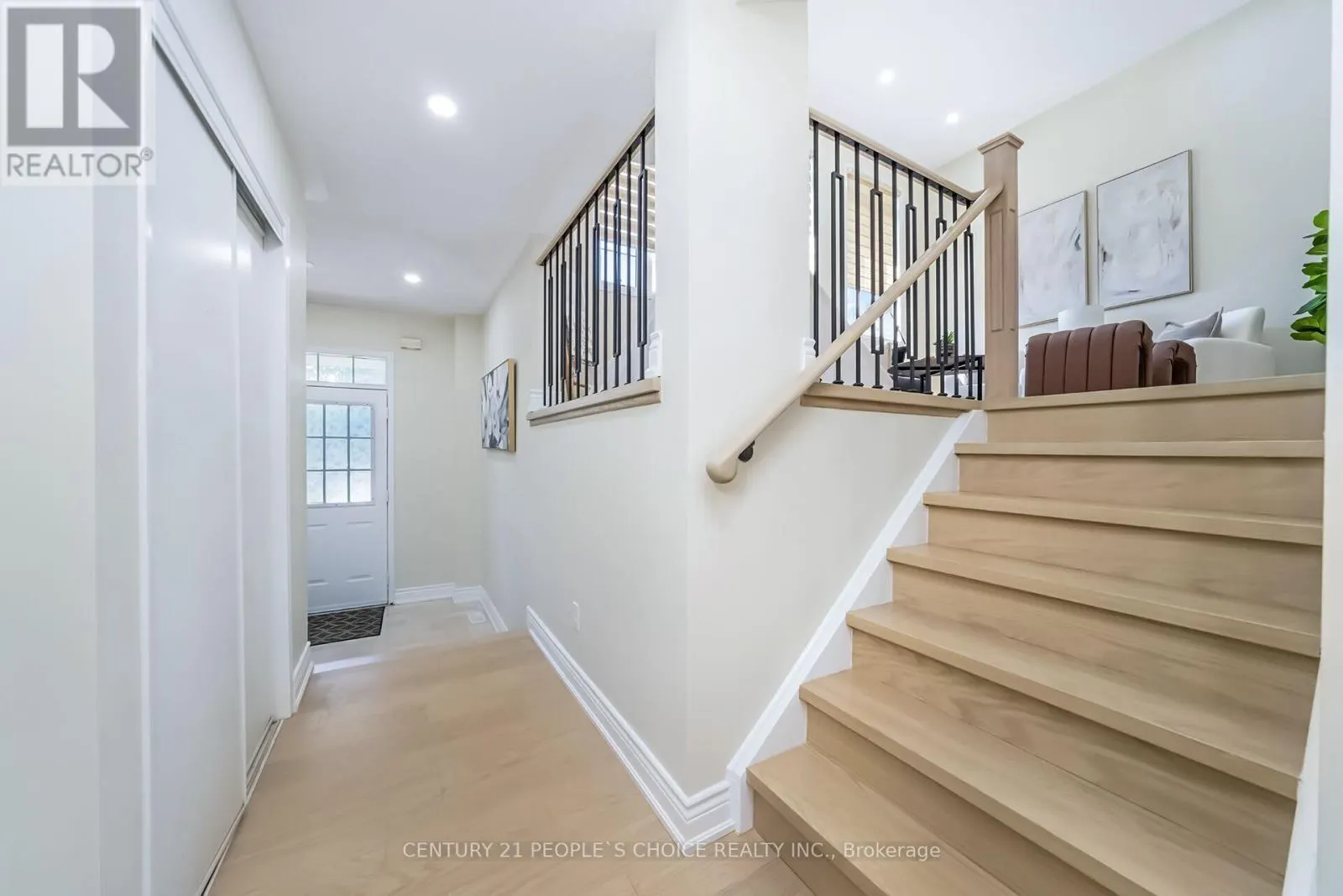 26 CHESTERMERE CRESCENT