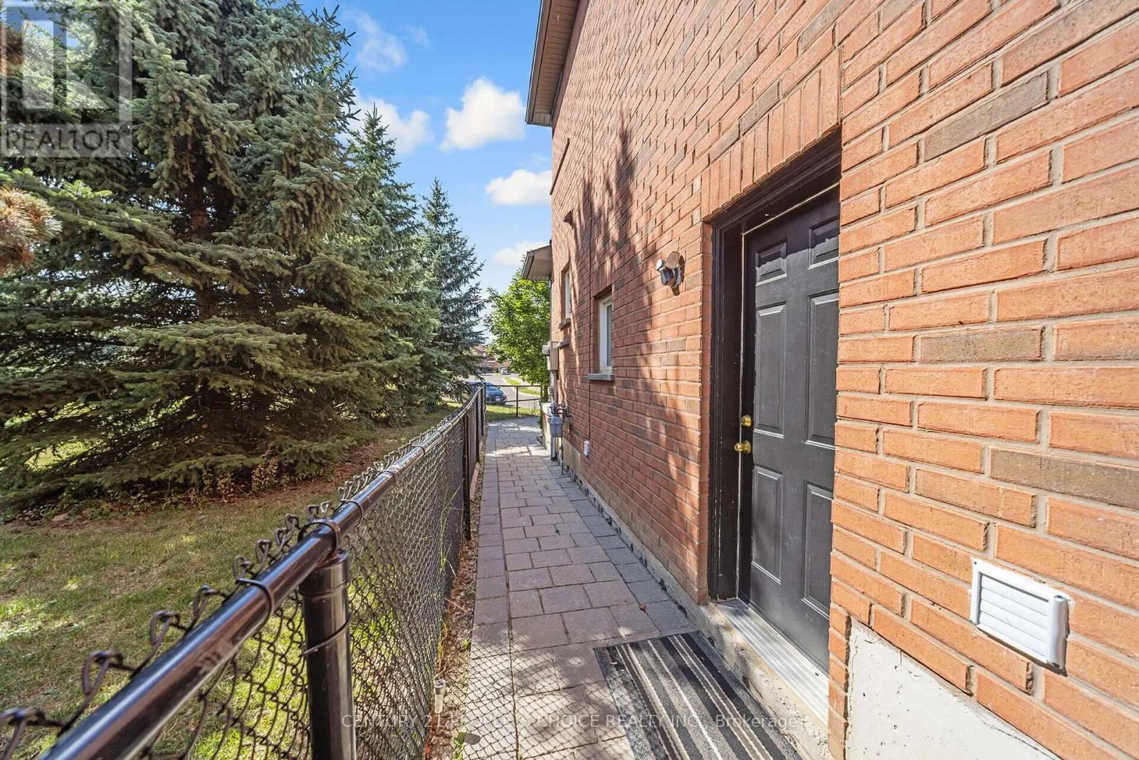 26 CHESTERMERE CRESCENT
