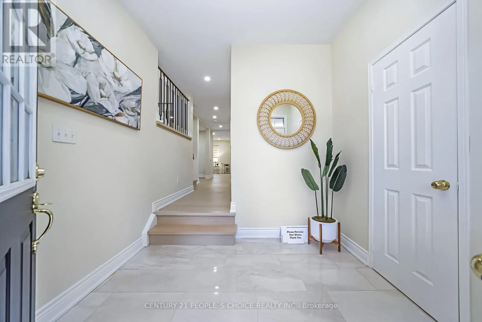 26 CHESTERMERE CRESCENT