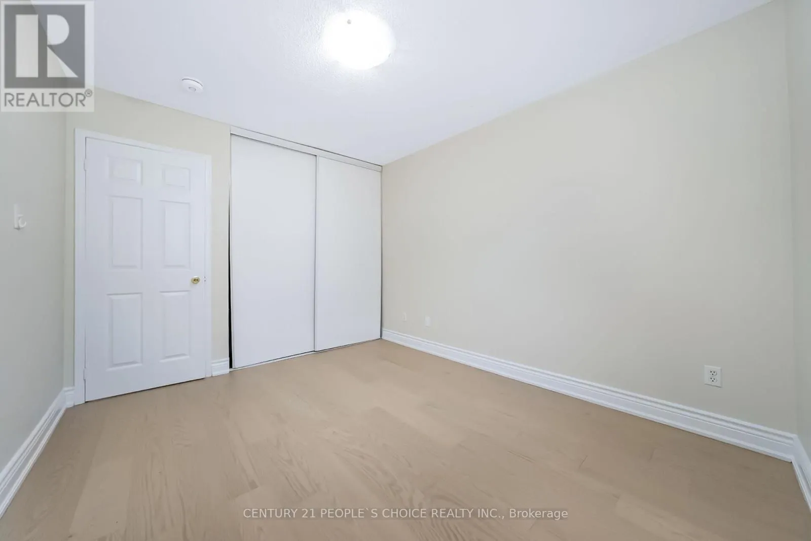 26 CHESTERMERE CRESCENT