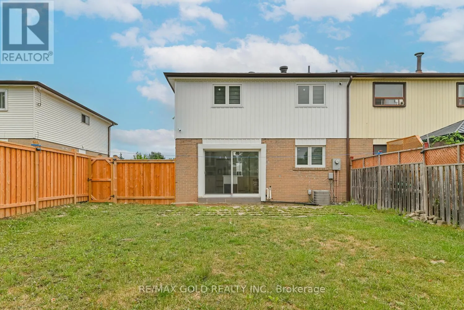 81 DRAKE BOULEVARD