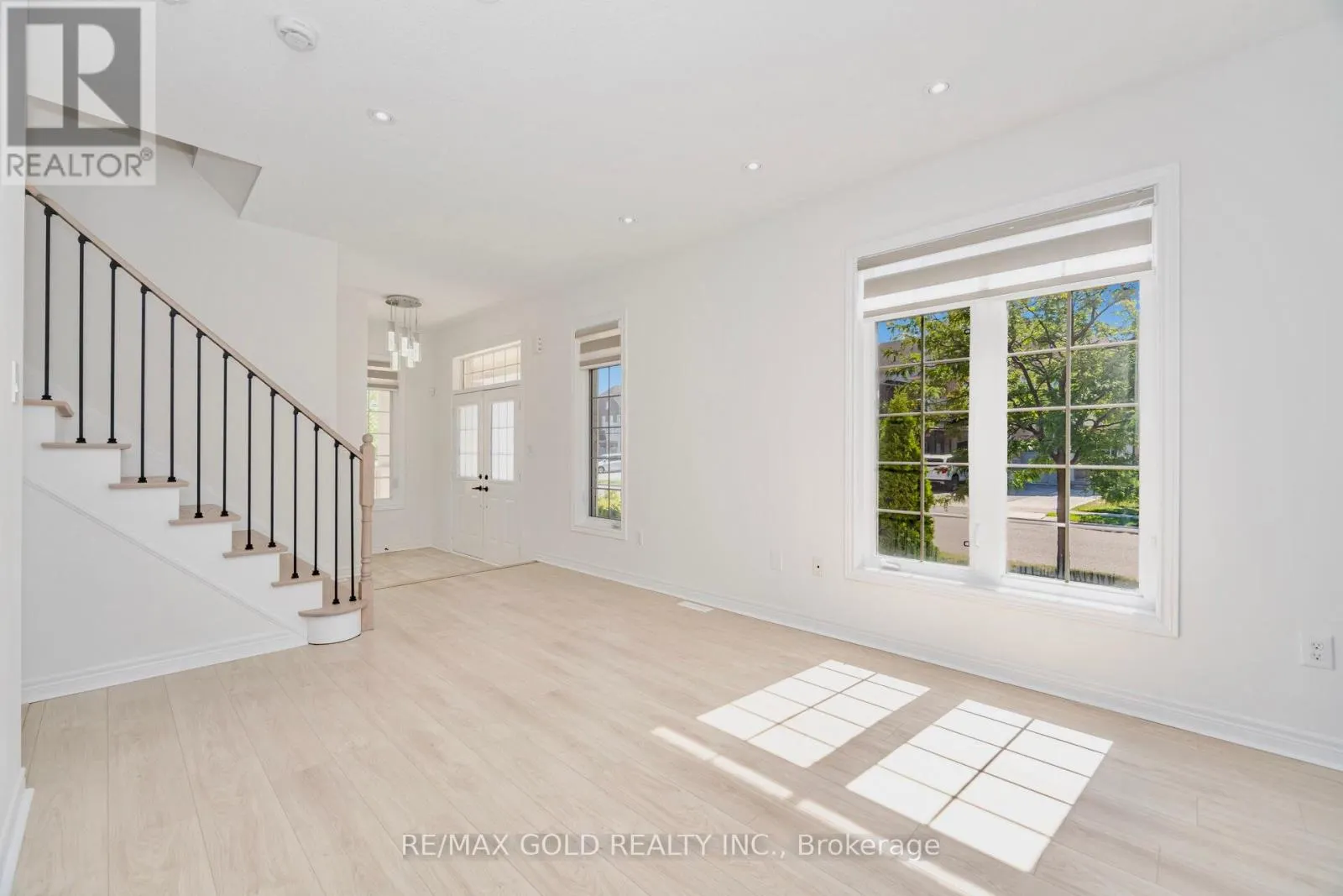 917 OASIS DRIVE
