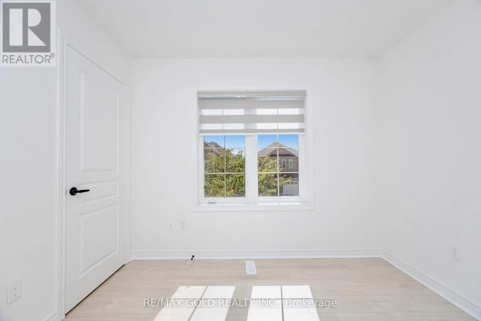 917 OASIS DRIVE