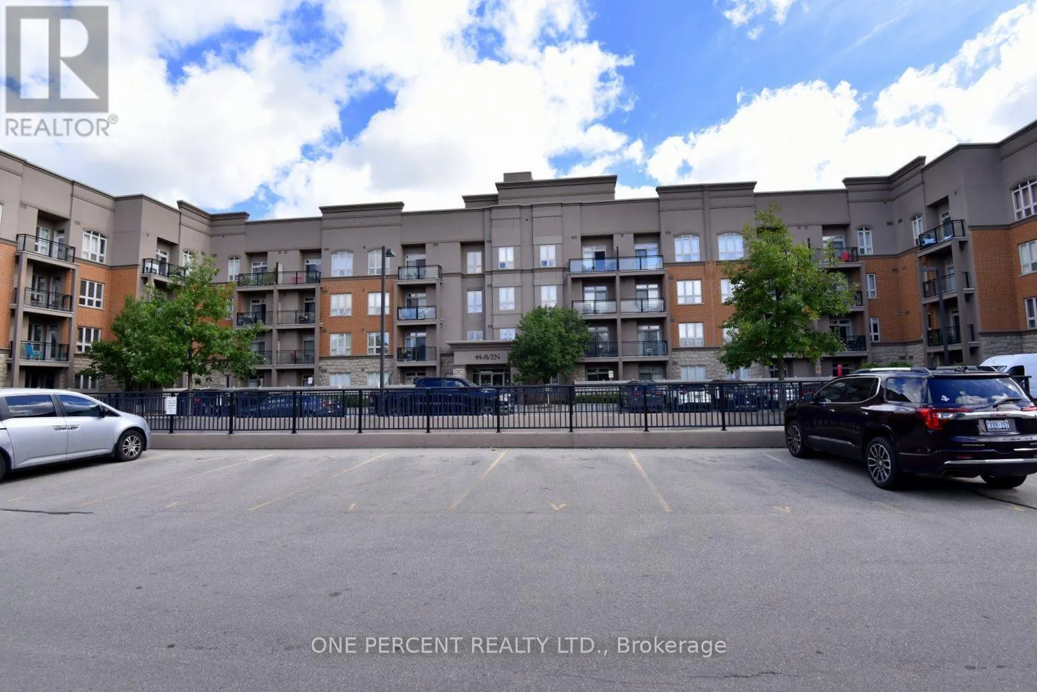 231 - 5317 UPPER MIDDLE ROAD