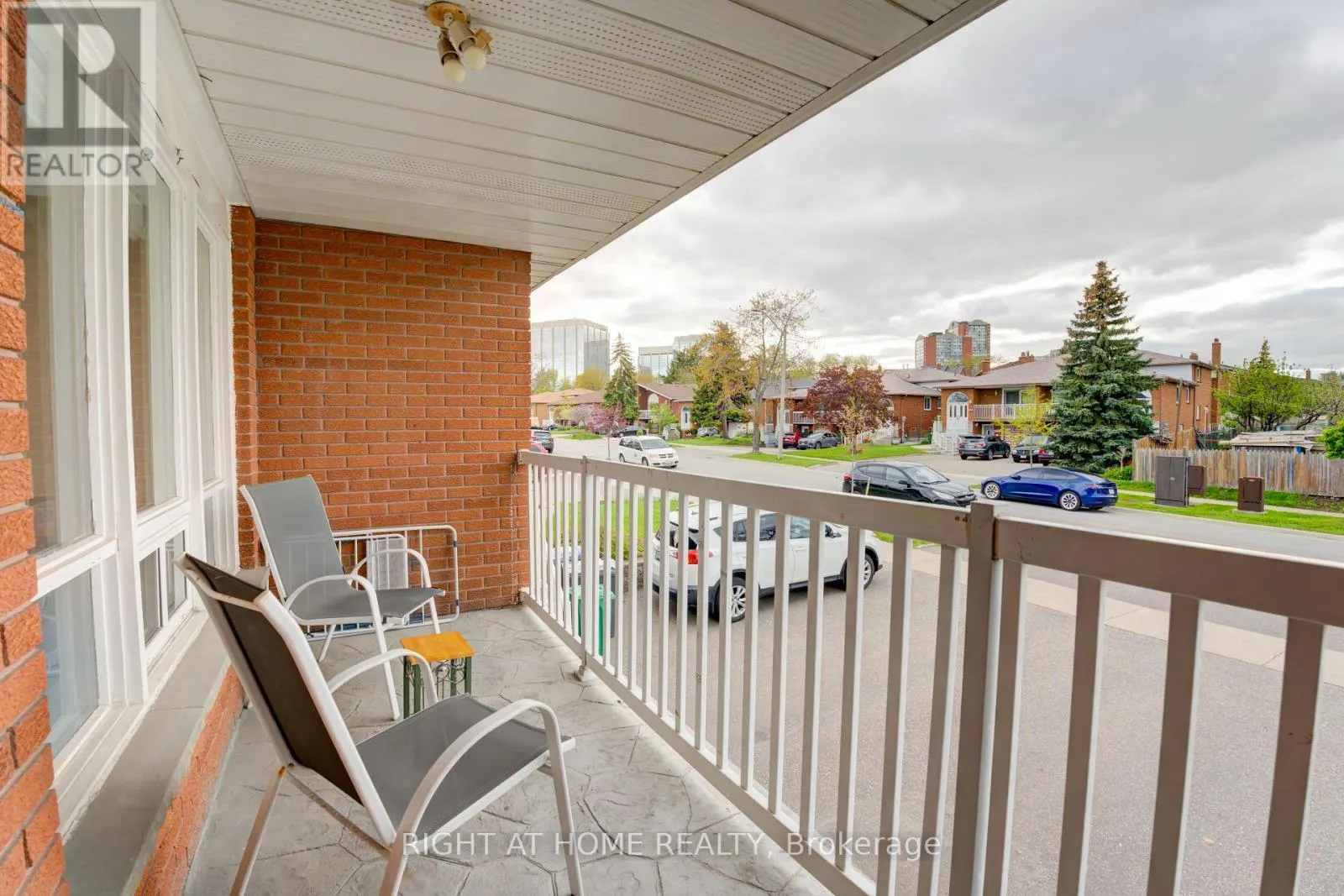208 MEADOWS BOULEVARD