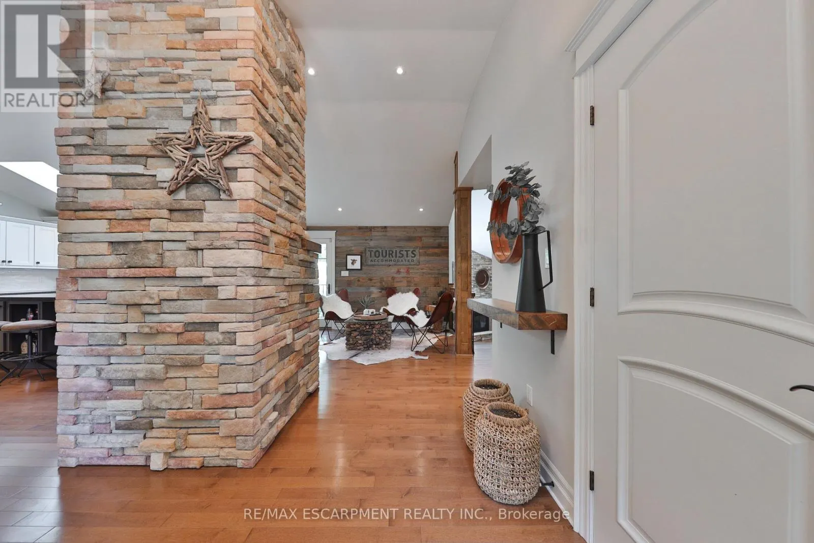4071 MELBA PLACE