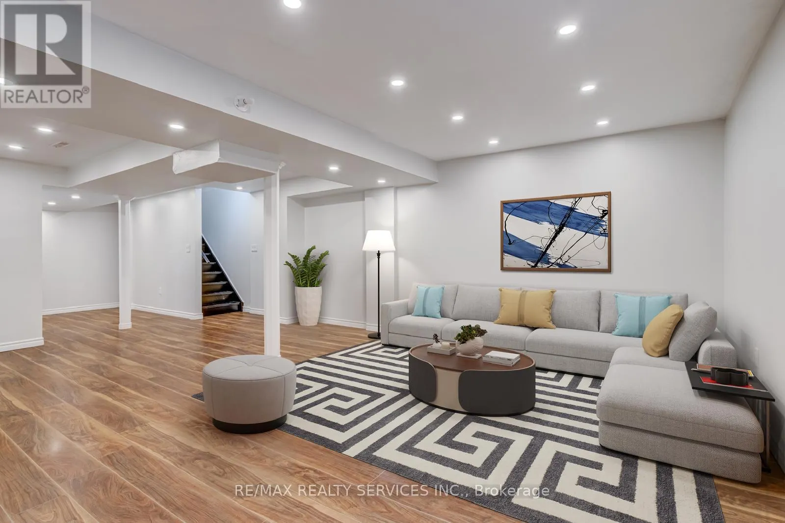 20 PORTRUSH TRAIL