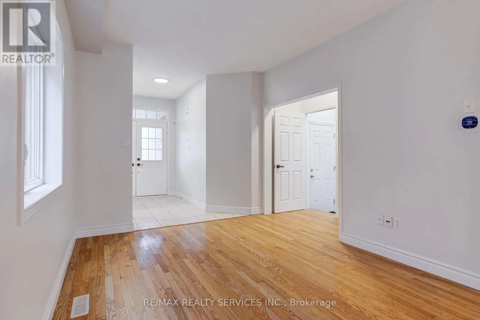20 PORTRUSH TRAIL