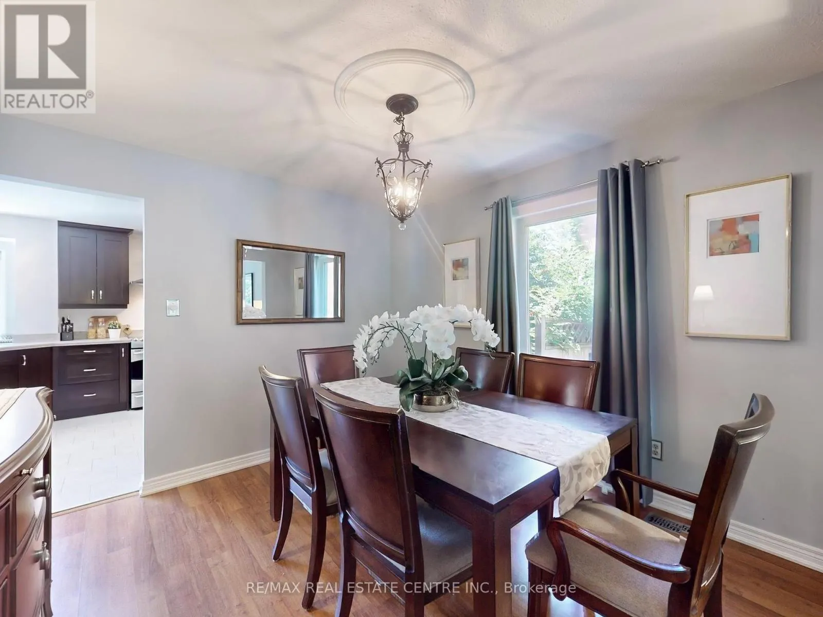 4026 RENFREW CRESCENT