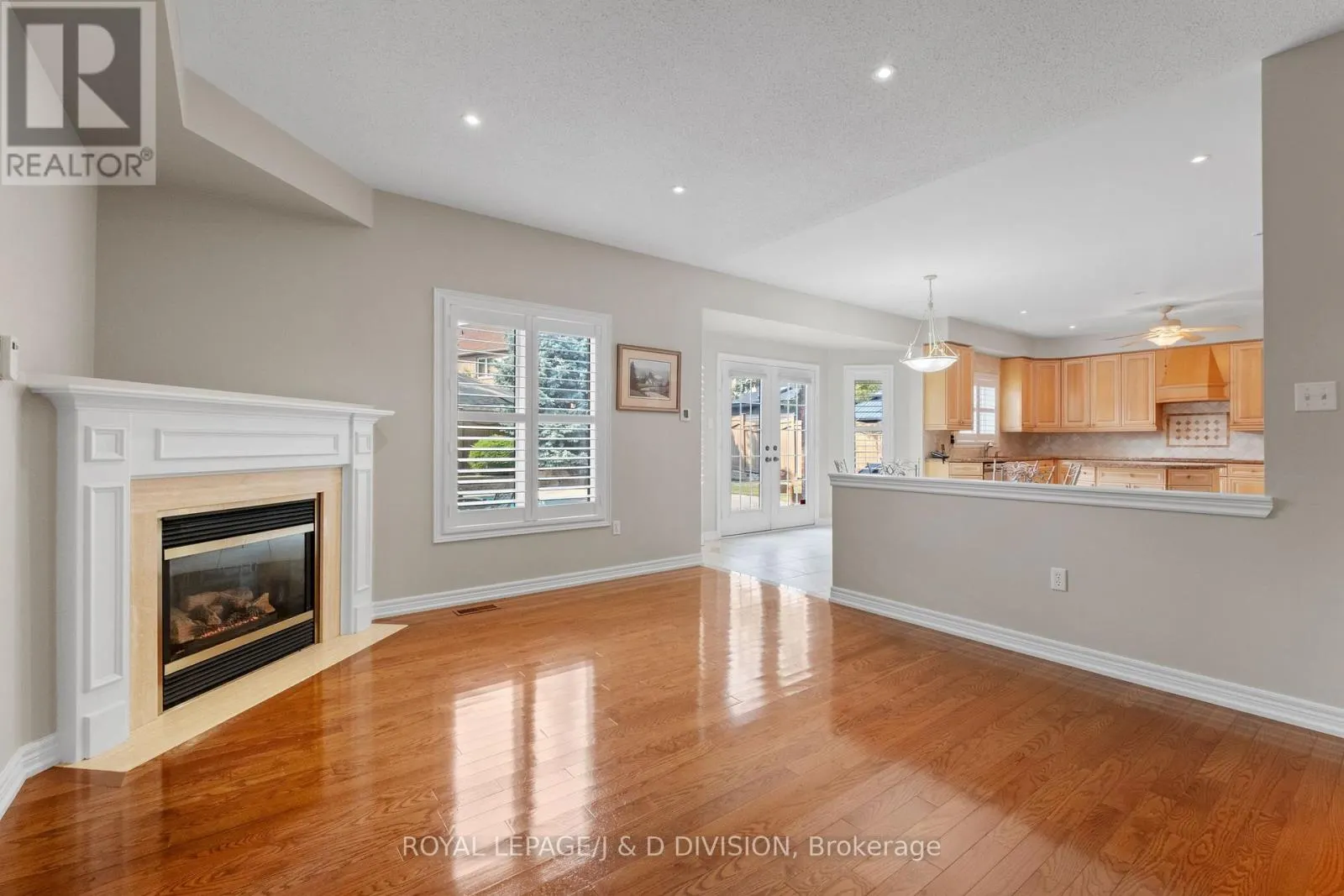 2153 MANOR HILL DRIVE