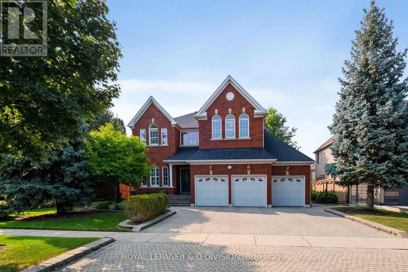 2153 MANOR HILL DRIVE
