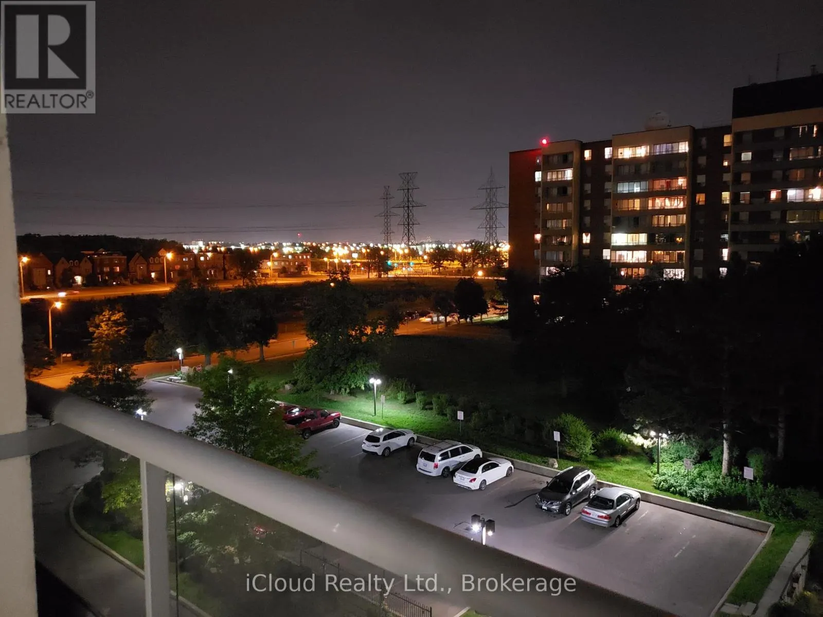 609 - 25 FOUR WINDS DRIVE