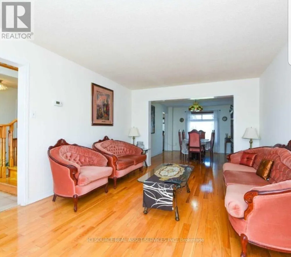 20 PLOVER PLACE