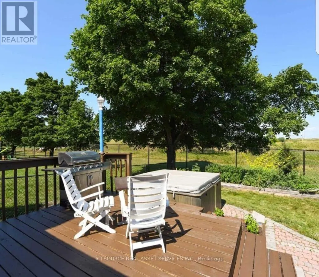 20 PLOVER PLACE